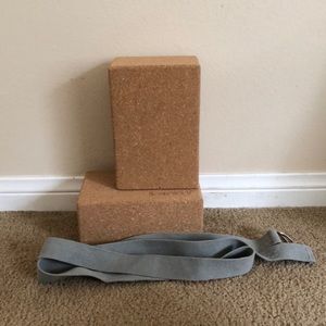 Cork yoga blocks and strap